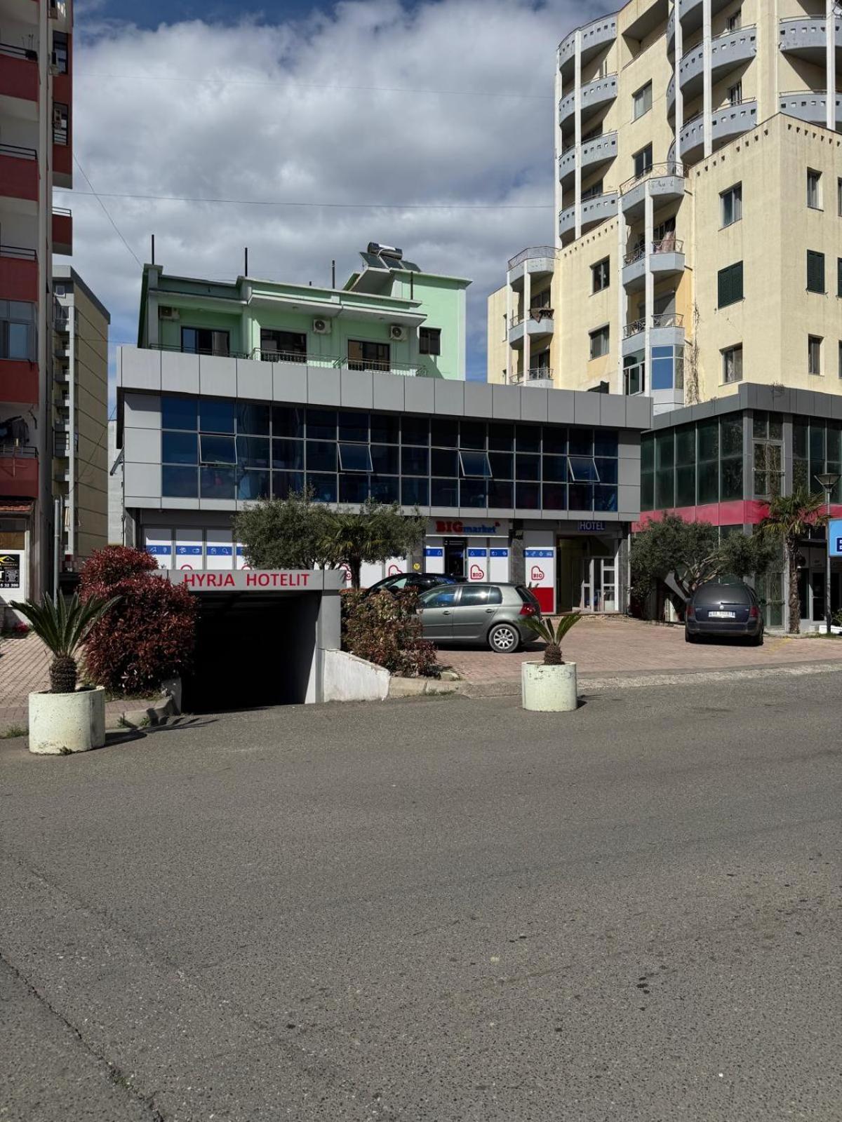 Hotel Europa Lezhë Eksteriør bilde