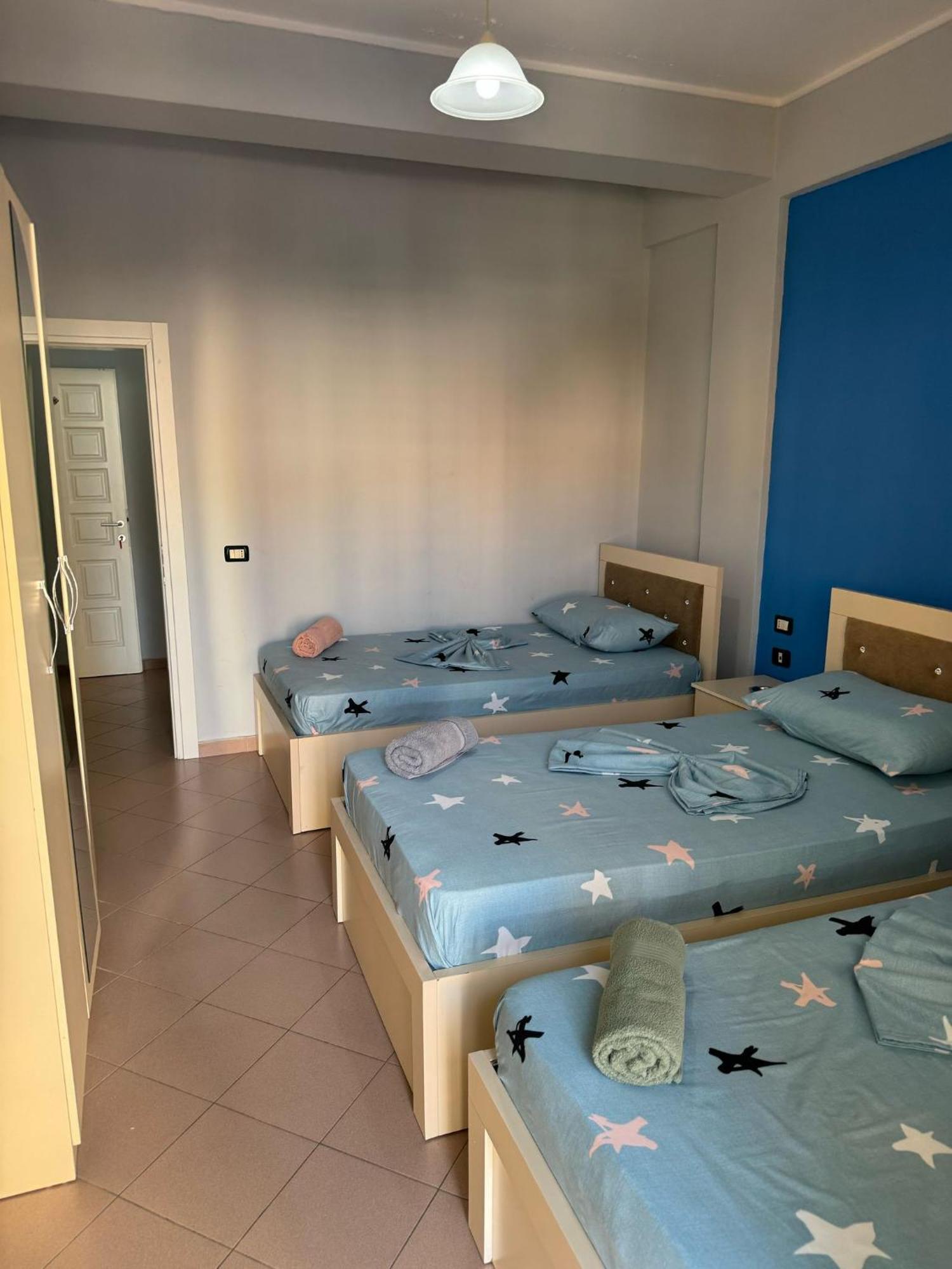Hotel Europa Lezhë Eksteriør bilde