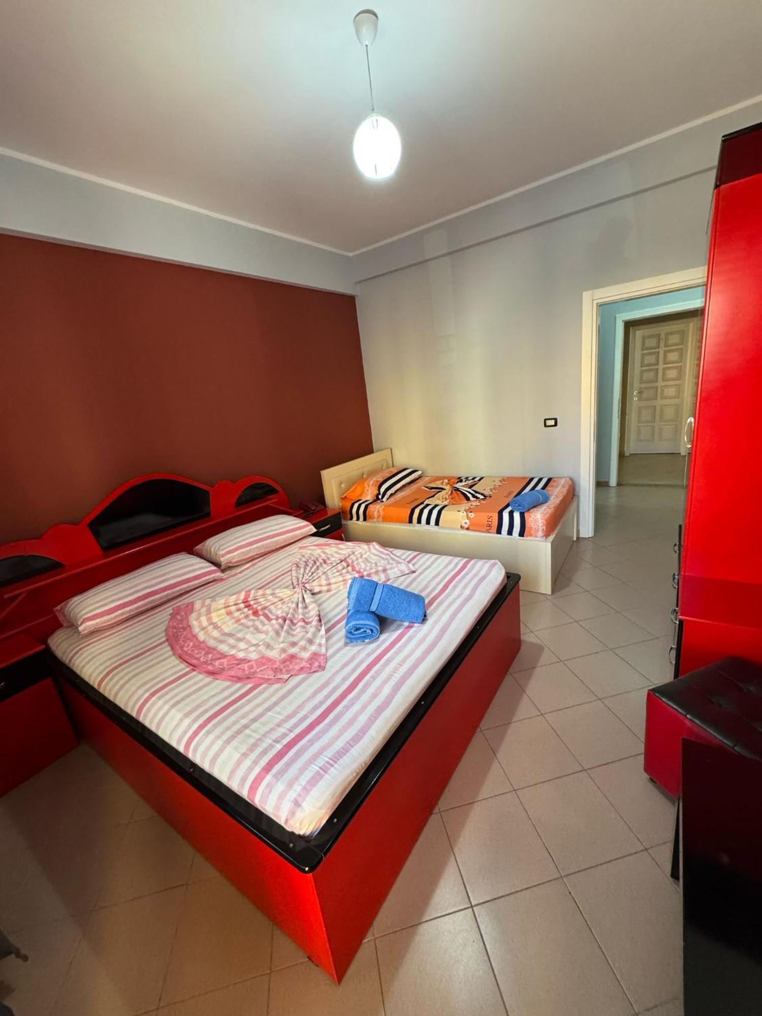 Hotel Europa Lezhë Eksteriør bilde