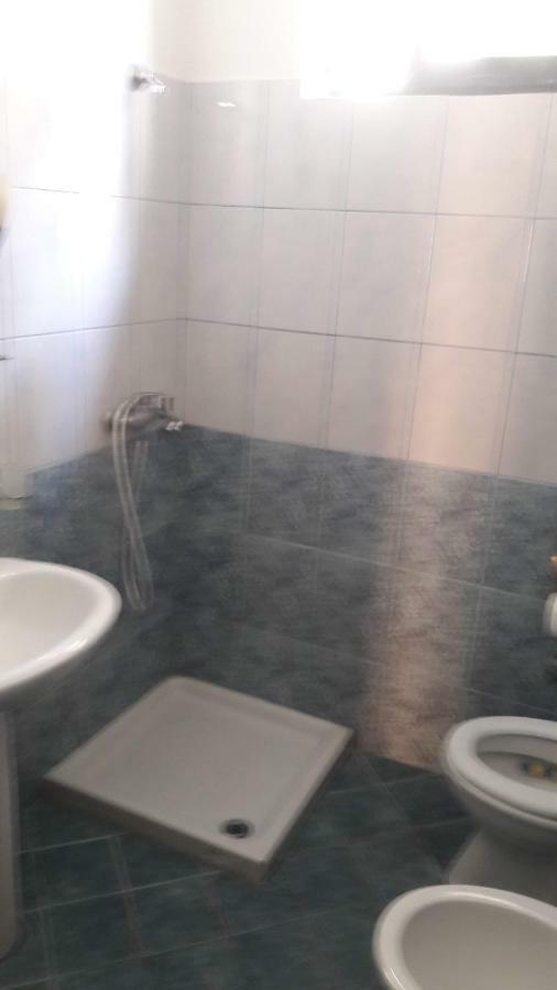 Hotel Europa Lezhë Eksteriør bilde