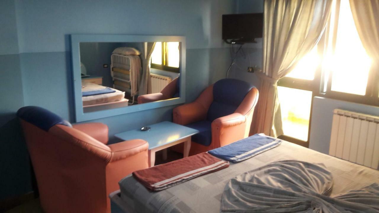 Hotel Europa Lezhë Eksteriør bilde